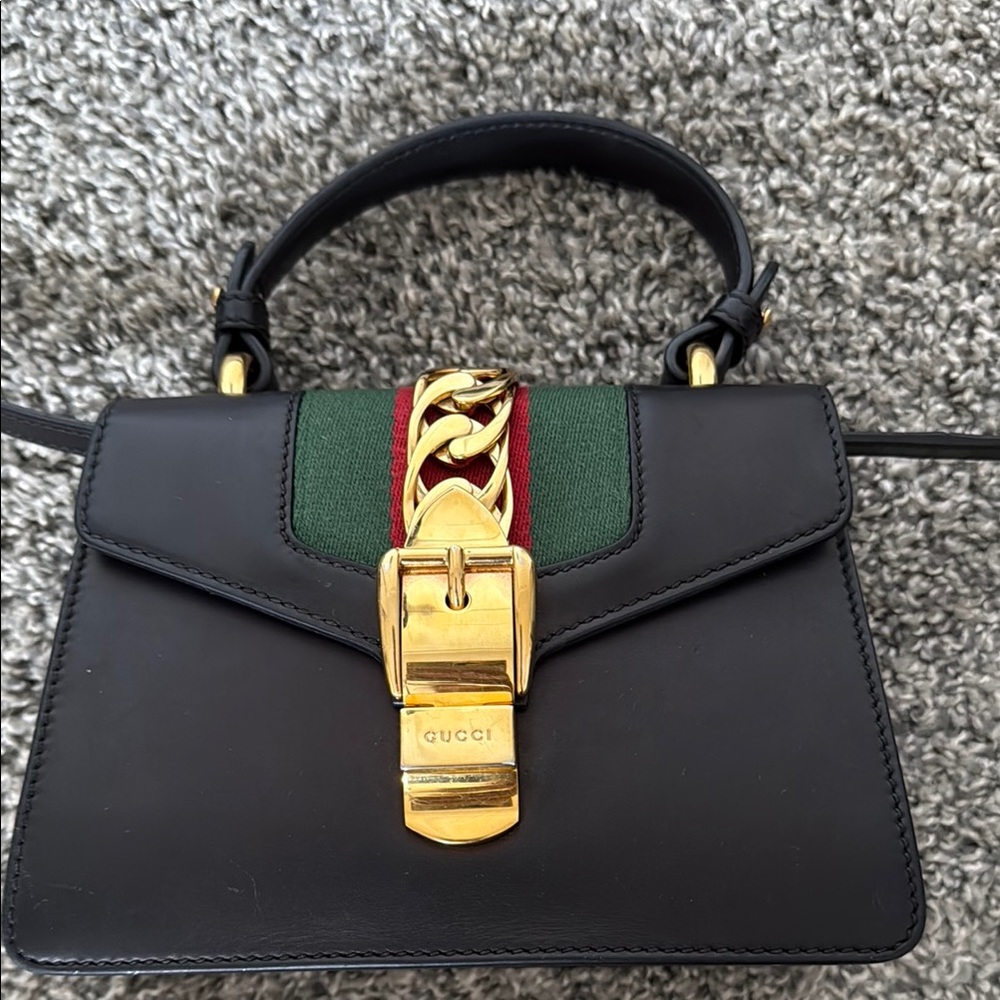 Gucci Sylvie Mini Crossbody - Picture 2 of 6